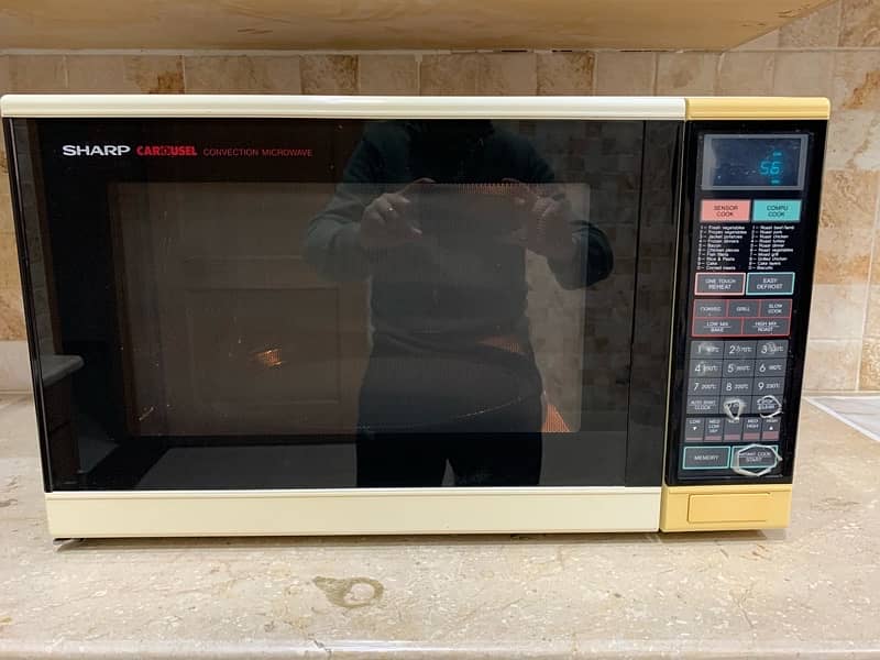 SHARP Carousel Convection Microwave Oven Capicity 41 Litre. 5