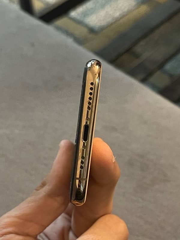 iphone xs Golden non pta (Factory Unlock) 3