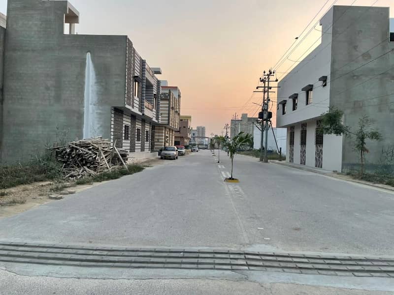 Centrally Located Prime Location Residential Plot For sale In Sector 25-A - Punjabi Saudagar Multi Purpose Society Available 1