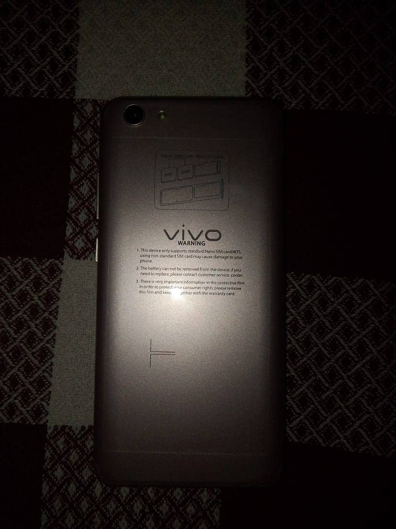 For Sale Vivo Y71 4+64 Duel Sim & card With charger & Cover 3