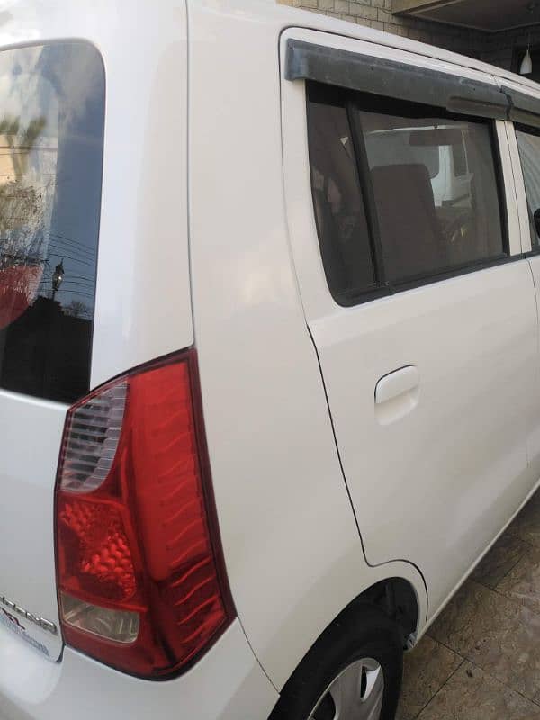 Suzuki Wagon R 2017 13