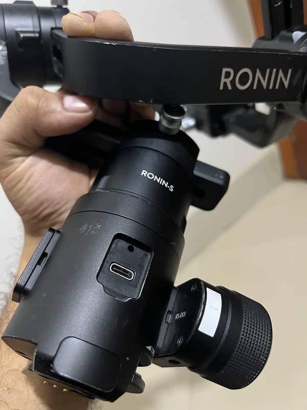 Gimbal ronin s 4