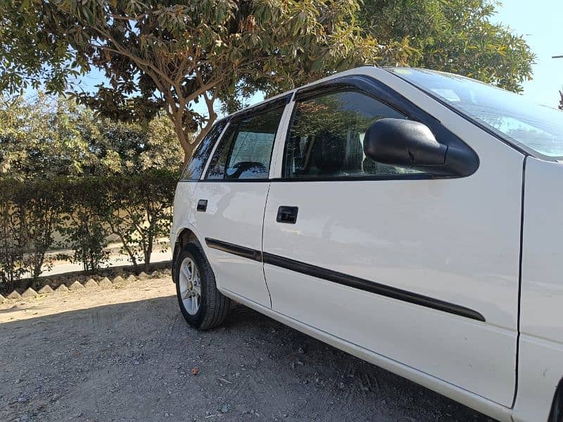 Suzuki Cultus 2013 5