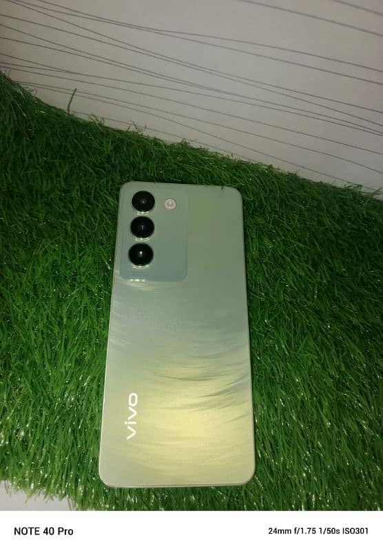 VIVO Y100 8+256 GB 0