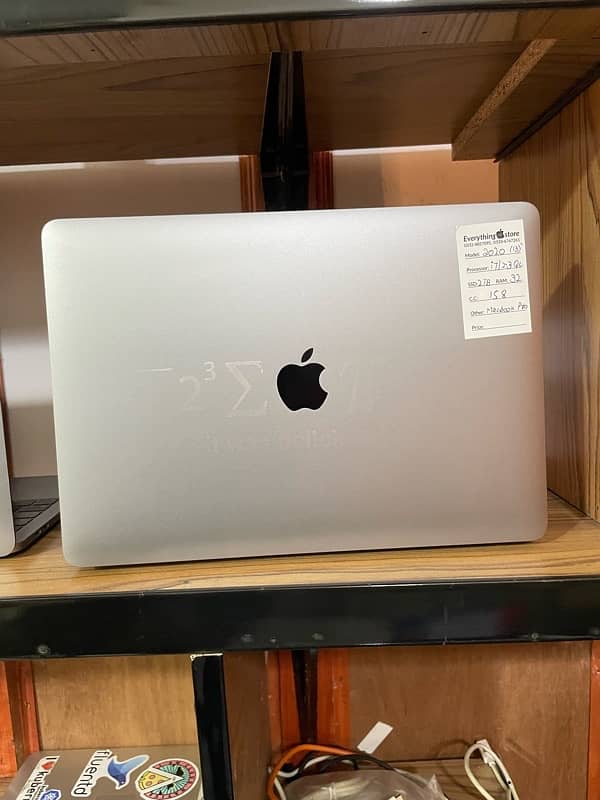 Apple Macbook Pro 13” 32GB RAM 2TB SSD 2020 Model Best Device low 0