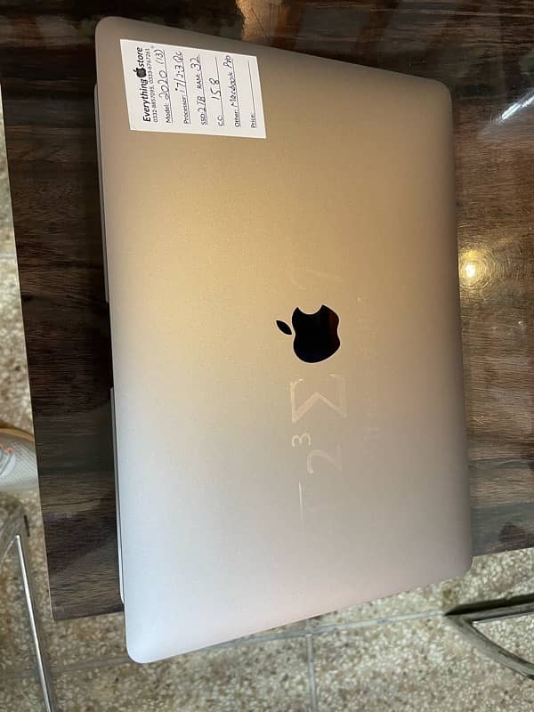 Apple Macbook Pro 13” 32GB RAM 2TB SSD 2020 Model Best Device low 7