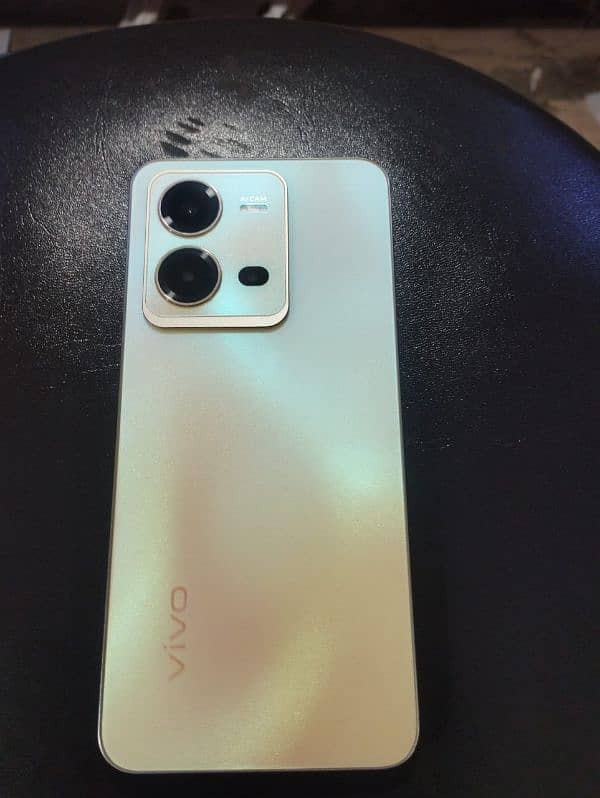 vivo v25e sealed mobile with box 4