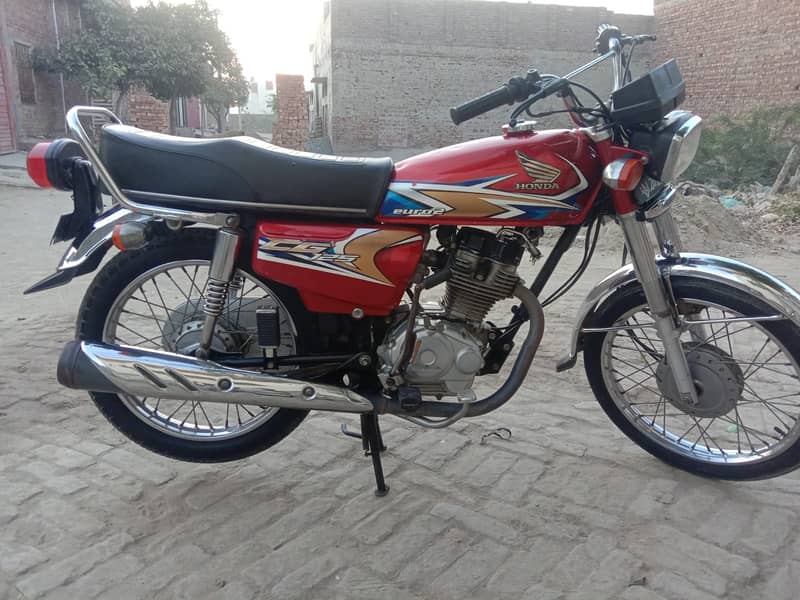 Honda CG 125 urgent sale 2