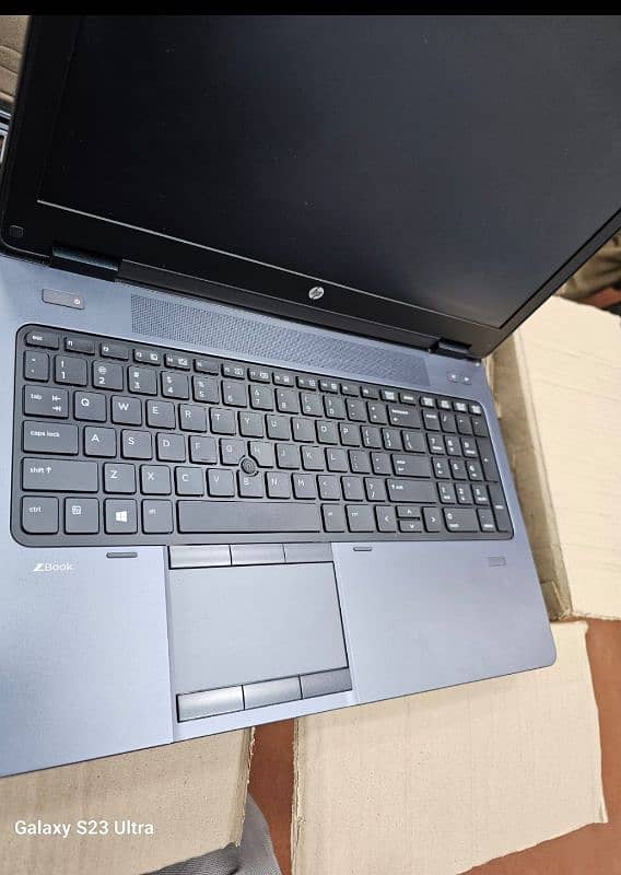 Hp Zbook i7 4 garnation 8gb ram 256gb SSD 500gb HDD 1gp invidia cad 1