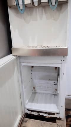 Water Dispenser (used)