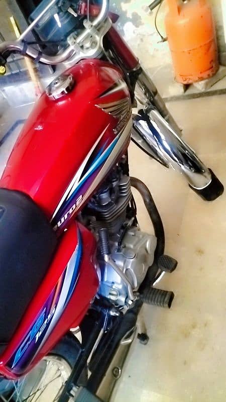 Honda 125 Rawalpindi num 15 model documents clear Bio matrix available 5