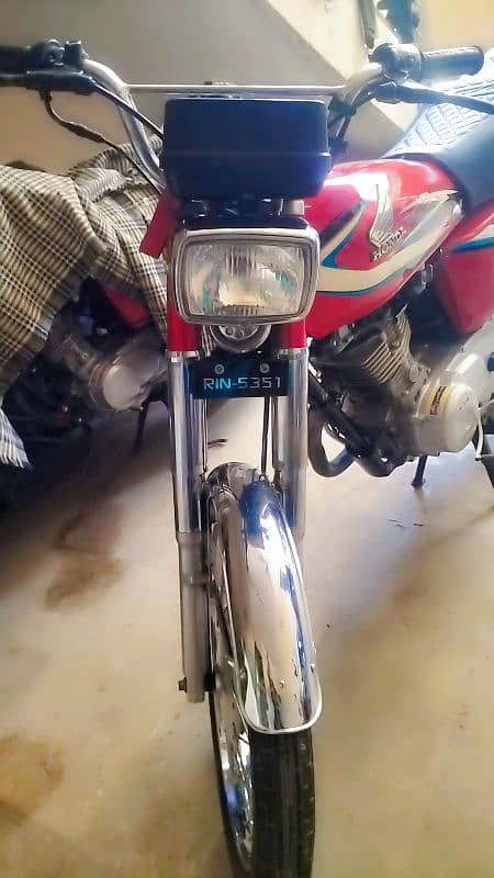 Honda 125 Rawalpindi num 15 model documents clear Bio matrix available 6