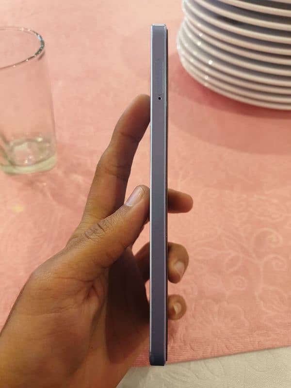 Oppo Reno 11 F 5G 8/256GB PTA approved full boX 6