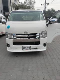 Toyota hiaex very good condition Mahindra touching