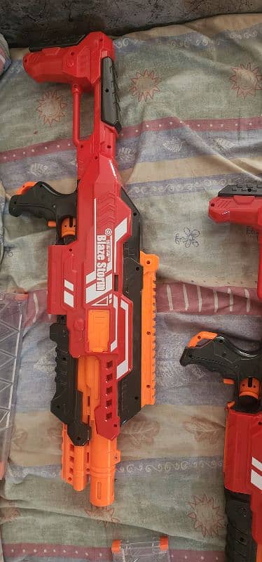 Nerf Blaze Storm with loader 3