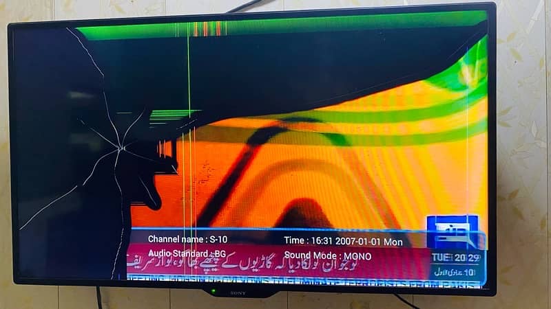 Sony android LED 42 inch damaged 2