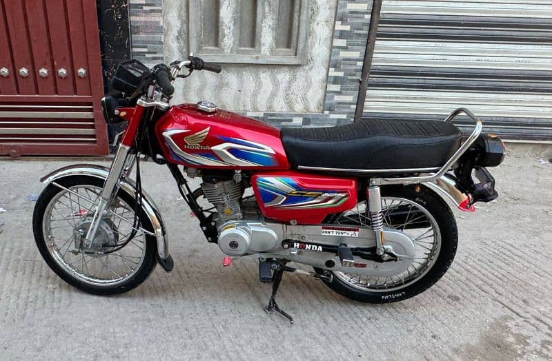 Honda 125 2022 5