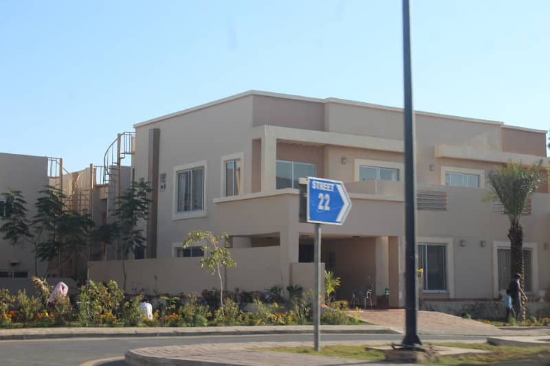 Luxurious 200 Sq. Yd Villa for Sale in Precinct 10A, Bahria Town Karachi Ready to Move! 2