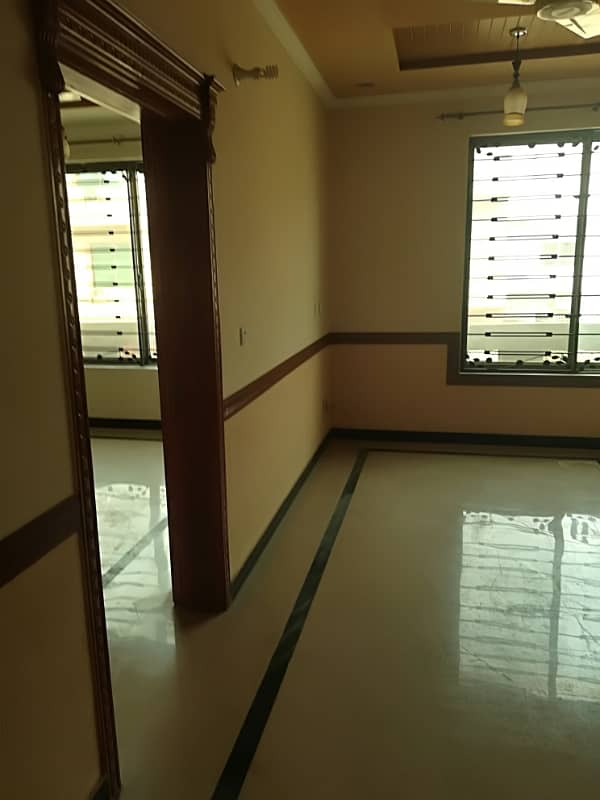 25x40 House for Rent with 4 Bedrooms in G-13 Islamabad 8