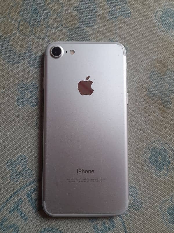 i phone 7 32GB non pta 4