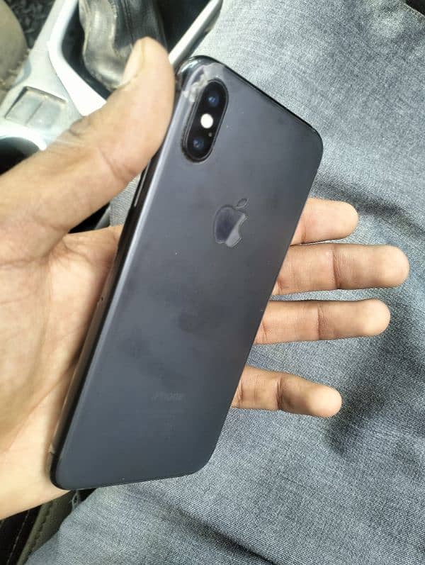 I phone x 64 gb pta approved 5