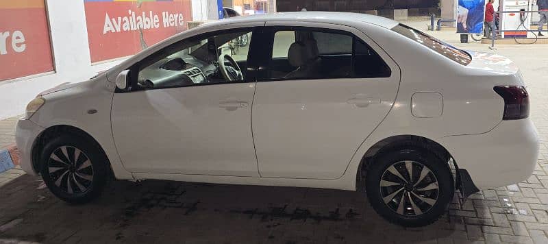 Toyota Belta 2008 4