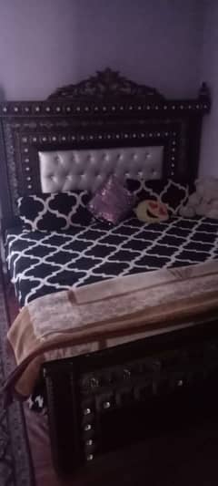 Bed And dressing table