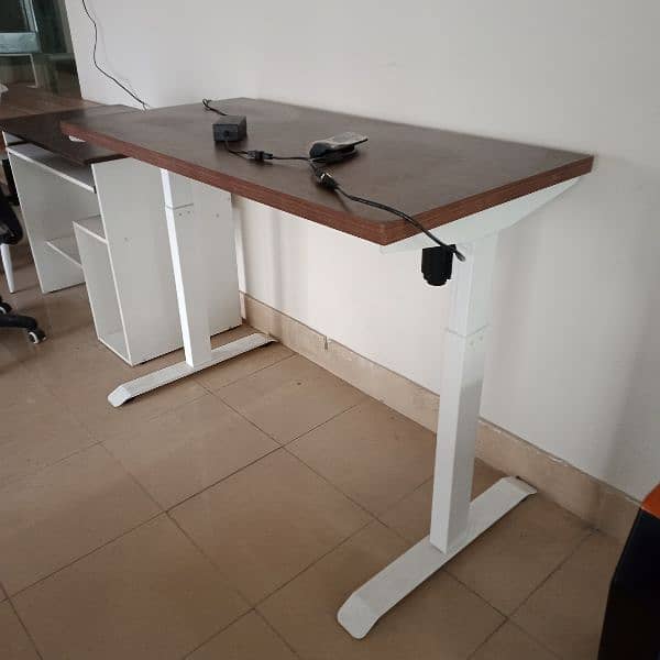 height adjustable table, Electric table, table with motor 0