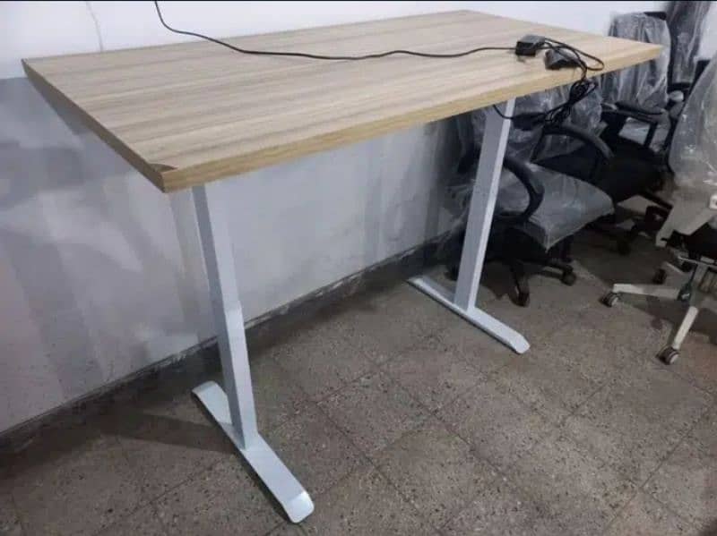 height adjustable table, Electric table, table with motor 3