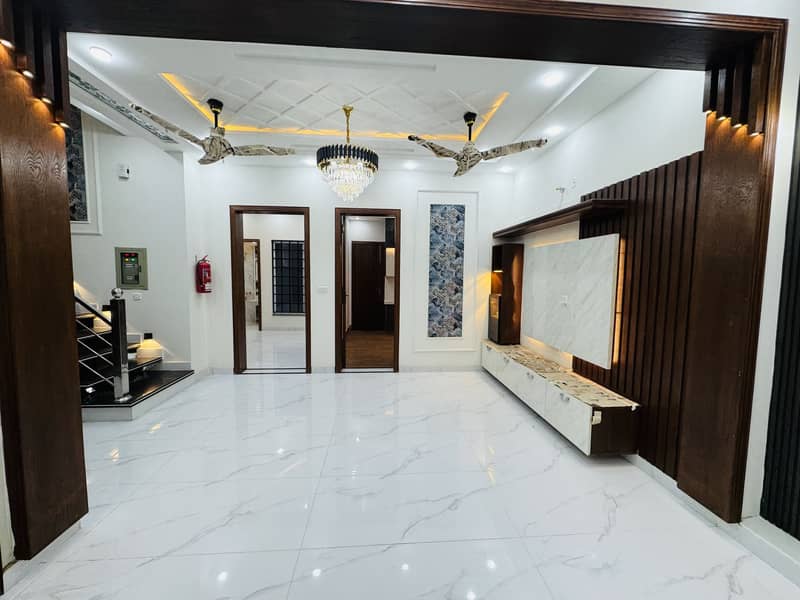 5 Marla Ultra Classic Architect Designer House For Sale In Bahria Town Lahore 4