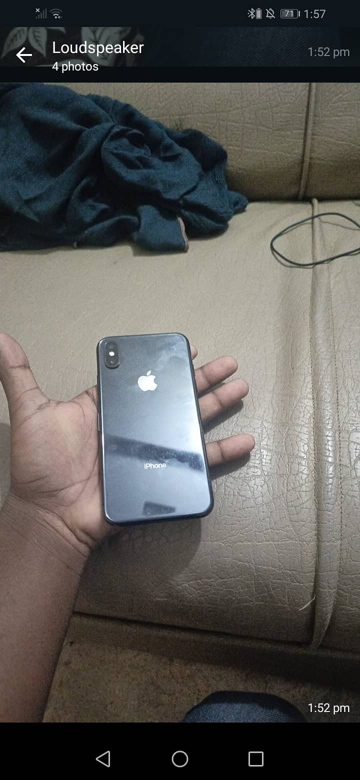 Apple iPhone X 4