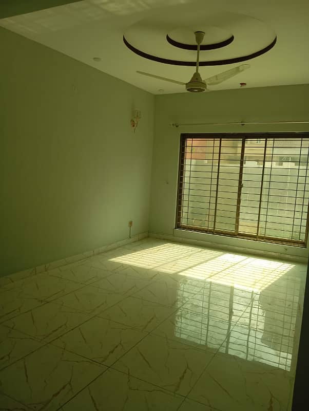 7.5 Marla upper Portion available for rent in R block Johar town 2