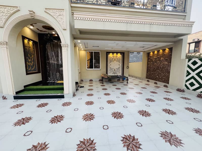 One Kanal Ultra Classic Architect Designer House For Sale In Bahria Town Lahore 5