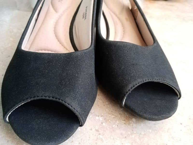 Imported heels from UK 3