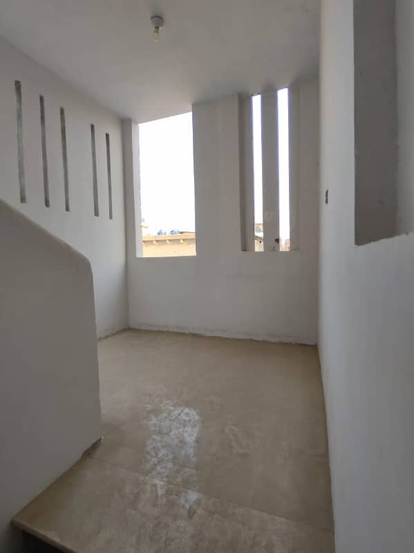 House For Sale 133 Sqyd Model Colony Near Saeed Super Store 17