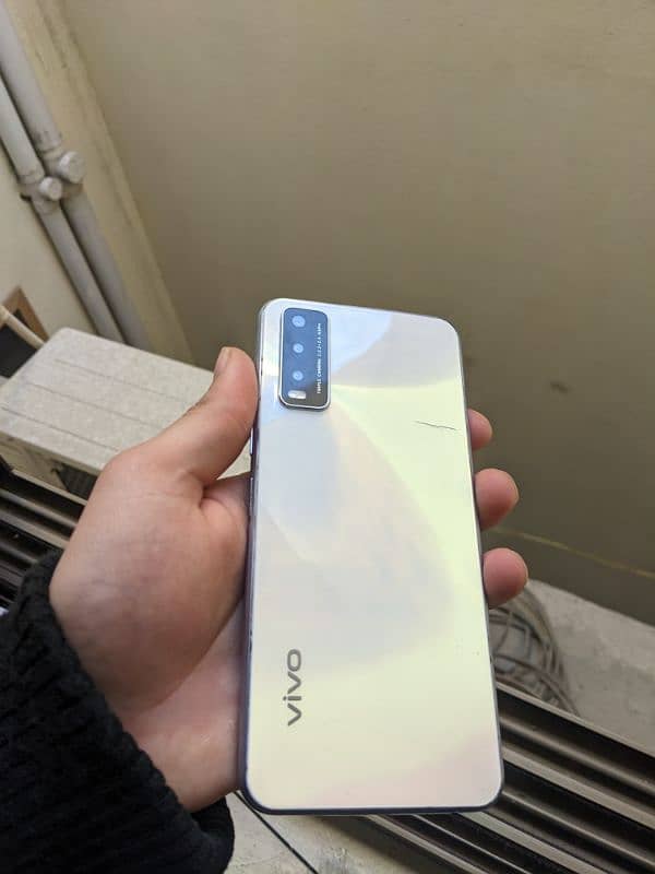 vivo y20 original approved 4/64 not any one fault with cnic 5