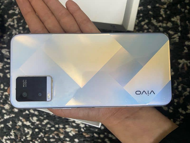 vivo y21 4gb ram 64gb rom with box 5