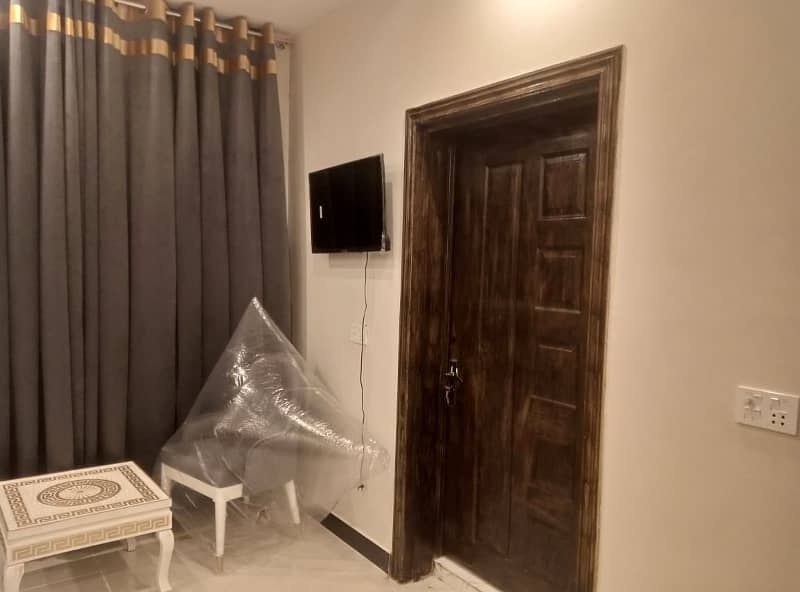 FULLY FURNISHED 01 BEDROOM WITH ATTACH BATH AVAILABLE FOR RENT AT VERY HOT LOCATION 6