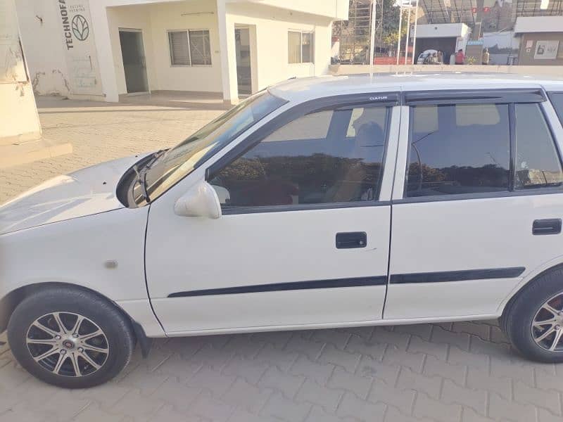 Suzuki Cultus VXR 2014 5