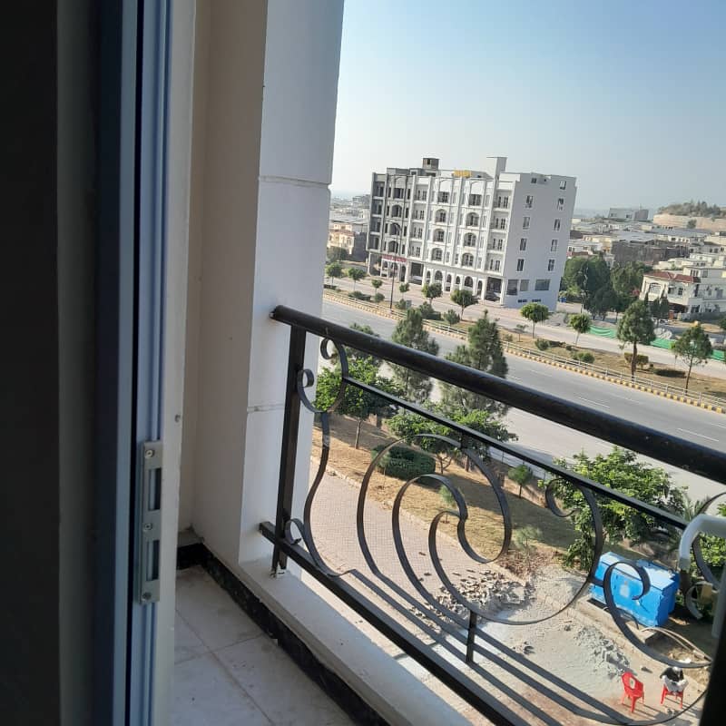 1bed room apartment available for rent in bahria enclave 7