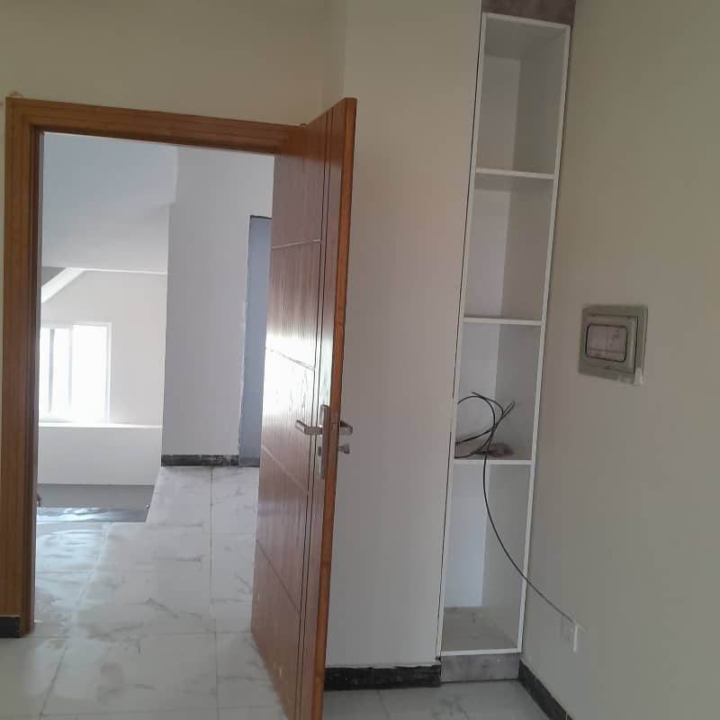 1bed room apartment available for rent in bahria enclave 8