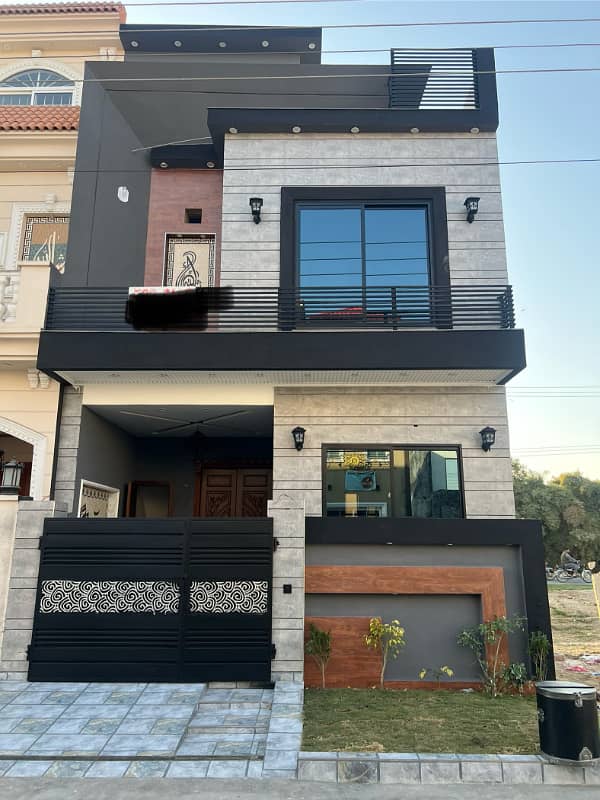 3 marla brand new house for sale in AL Hafeez garden phase 5 main canal road Lahore 16