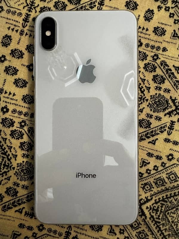 iPhone XS Max 256 PTA Approved 1