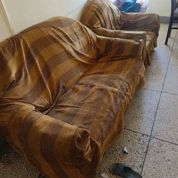 Used Sofa set for sale 1