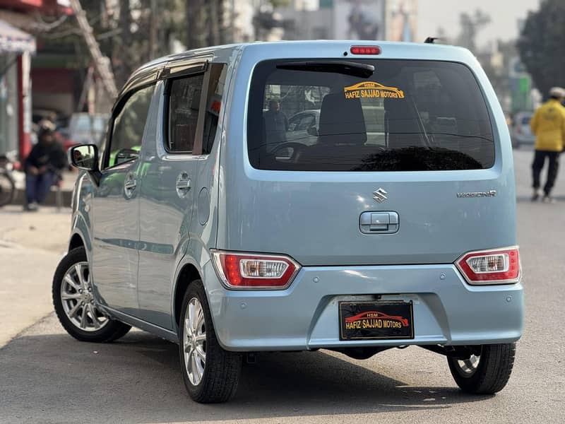 Suzuki Wagon R 2020 13