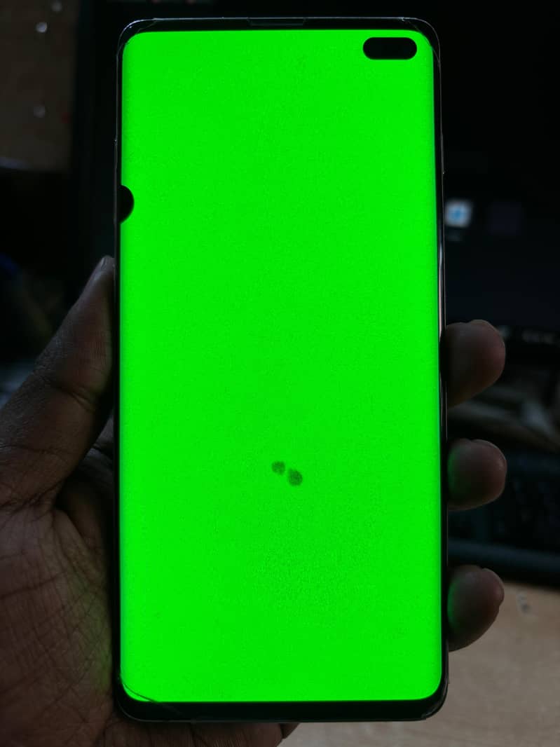 Samsung S10 Plus 3