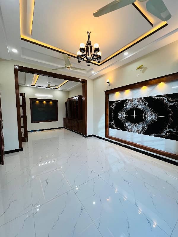 10 Marla Brand New Upper Portion With Servant Quarter Available Near Kashmir Highway G-13/1 10