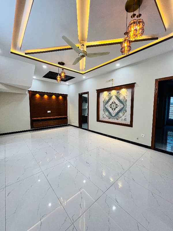 10 Marlas Brand New House Prime Location Front Open G-13 6