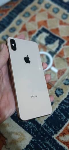 64 gb 10/10 condition Face ID off baqi mobile 10/10