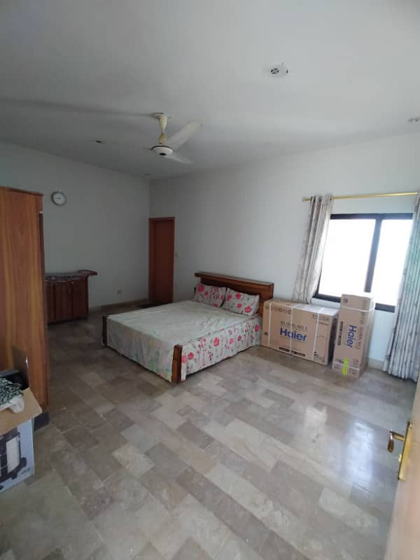 2 Bed DD Portion For Rent 2nd Floor Pent House 6